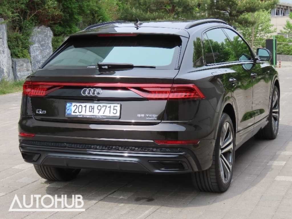 아우디 Q8 55 TFSI 콰트로 프리미엄 이미지 3