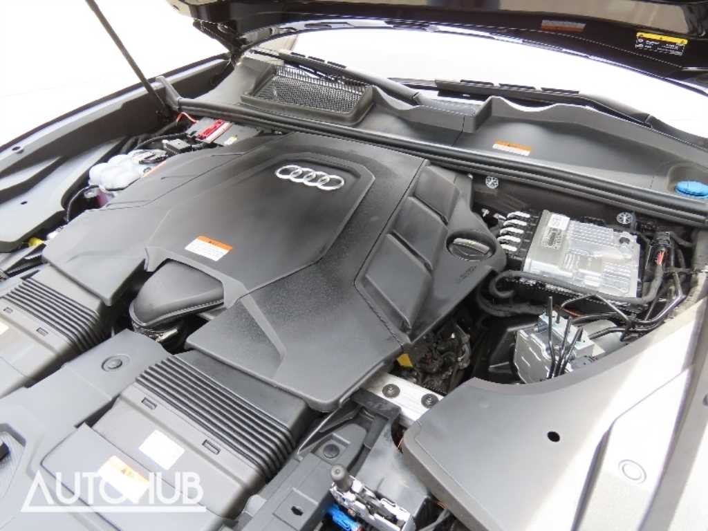아우디 Q8 55 TFSI 콰트로 프리미엄 이미지 5