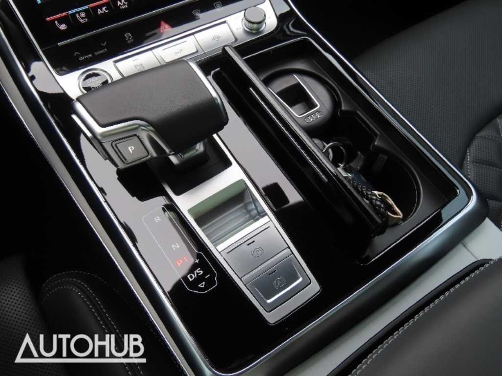 아우디 Q8 55 TFSI 콰트로 프리미엄 이미지 7