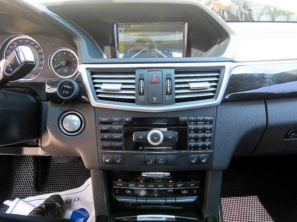 벤츠 E 클래스 E-클래스 W212 E350 이미지 13