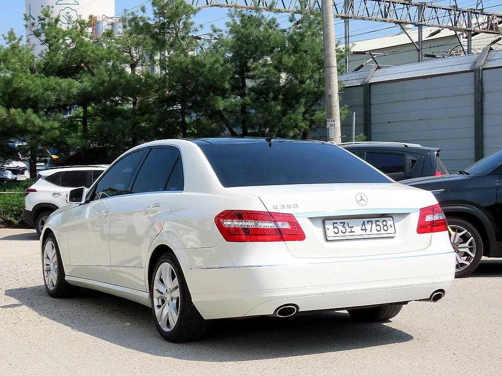 벤츠 E 클래스 E-클래스 W212 E350 이미지 3