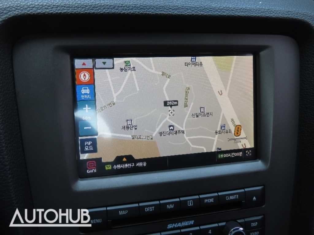 포드 머스탱 컨버터블 이미지 9