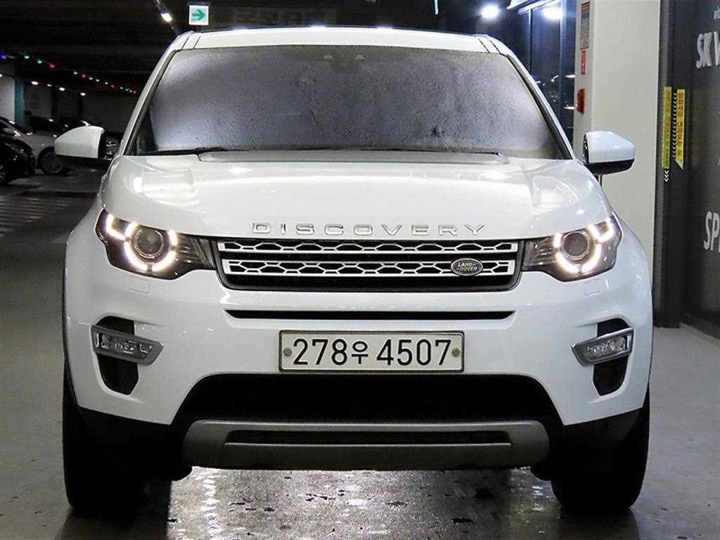 랜드로버 디스커버리 스포츠 2.0 TD4 HSE 럭셔리 이미지 2