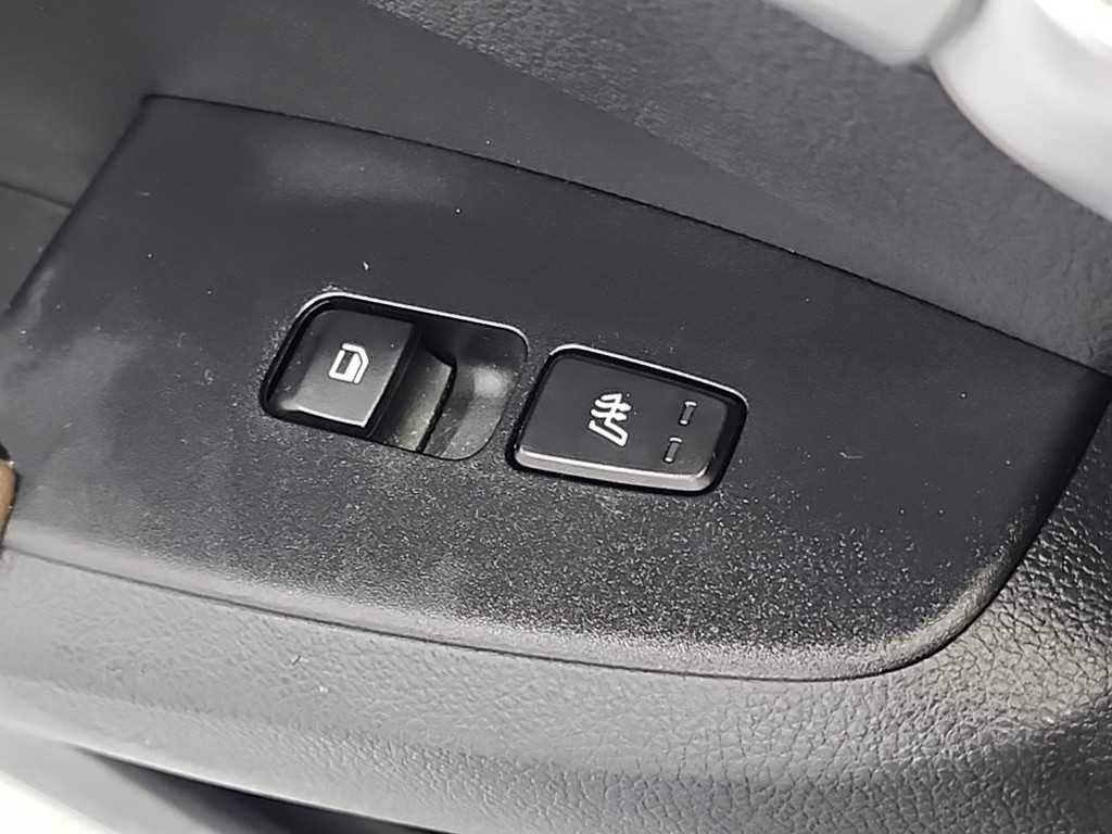 기아 셀토스 가솔린 1.6 터보 2WD 노블레스 이미지 14