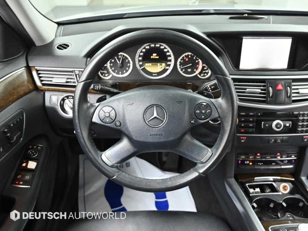 벤츠 E 클래스 E-클래스 W212 E200 CGI 이미지 13
