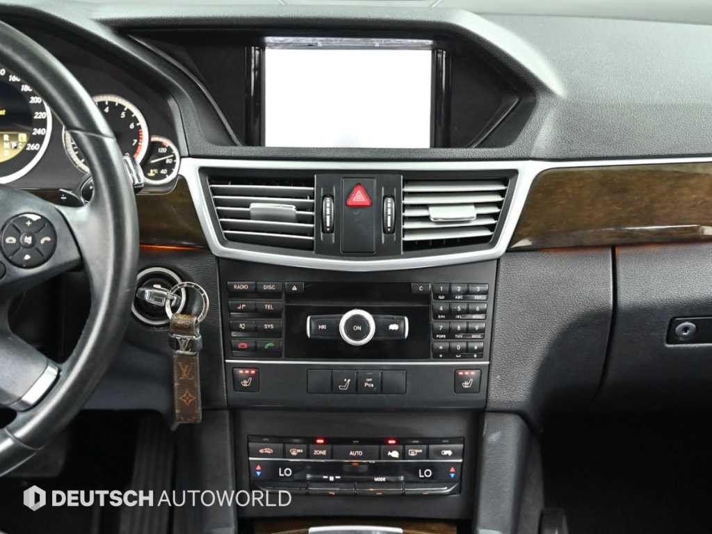 벤츠 E 클래스 E-클래스 W212 E200 CGI 이미지 14
