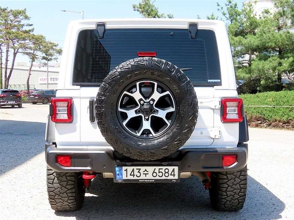 지프 랭글러 랭글러 (JL) 2.0 루비콘 4도어 파워 탑 이미지 4