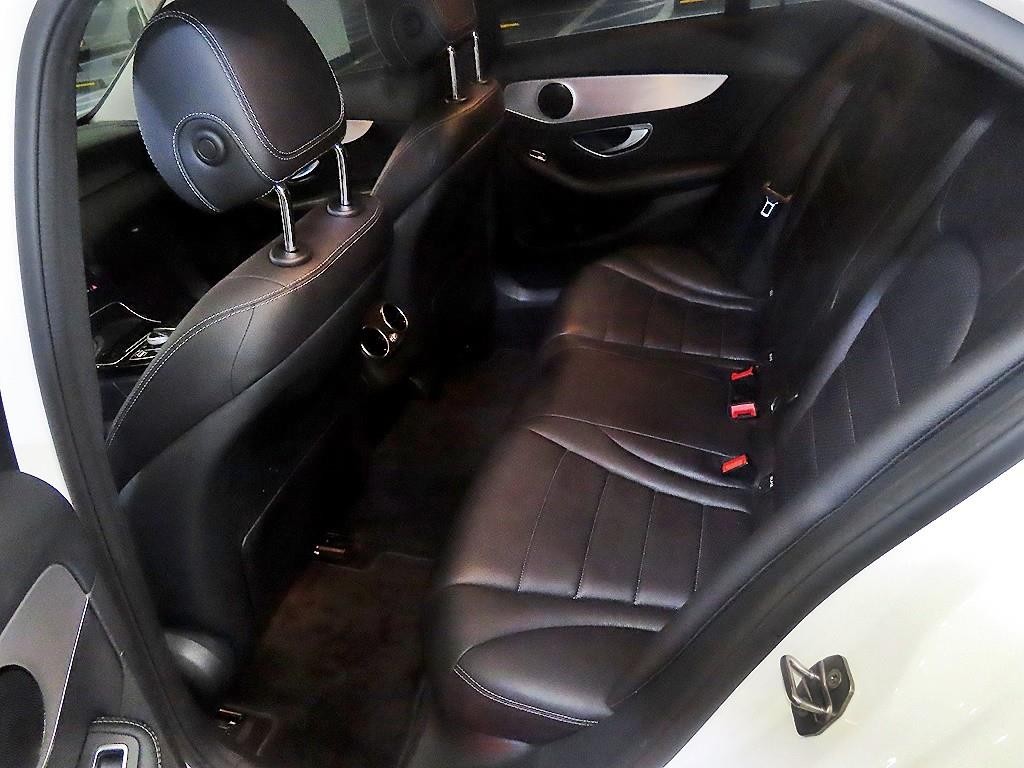 벤츠 C 클래스 C클래스 W205 C200 아방가르드 이미지 7