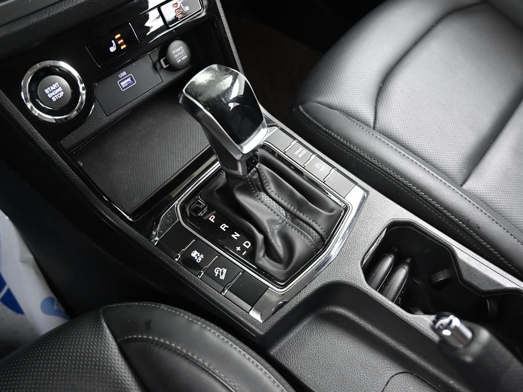 KG모빌리티(쌍용) 코란도 뷰티풀코란도 2WD 디젤 1.6 C5 이미지 8