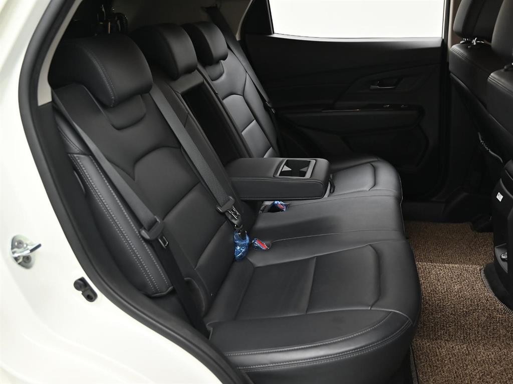 KG모빌리티(쌍용) 코란도 뷰티풀코란도 2WD 디젤 1.6 C5 이미지 9