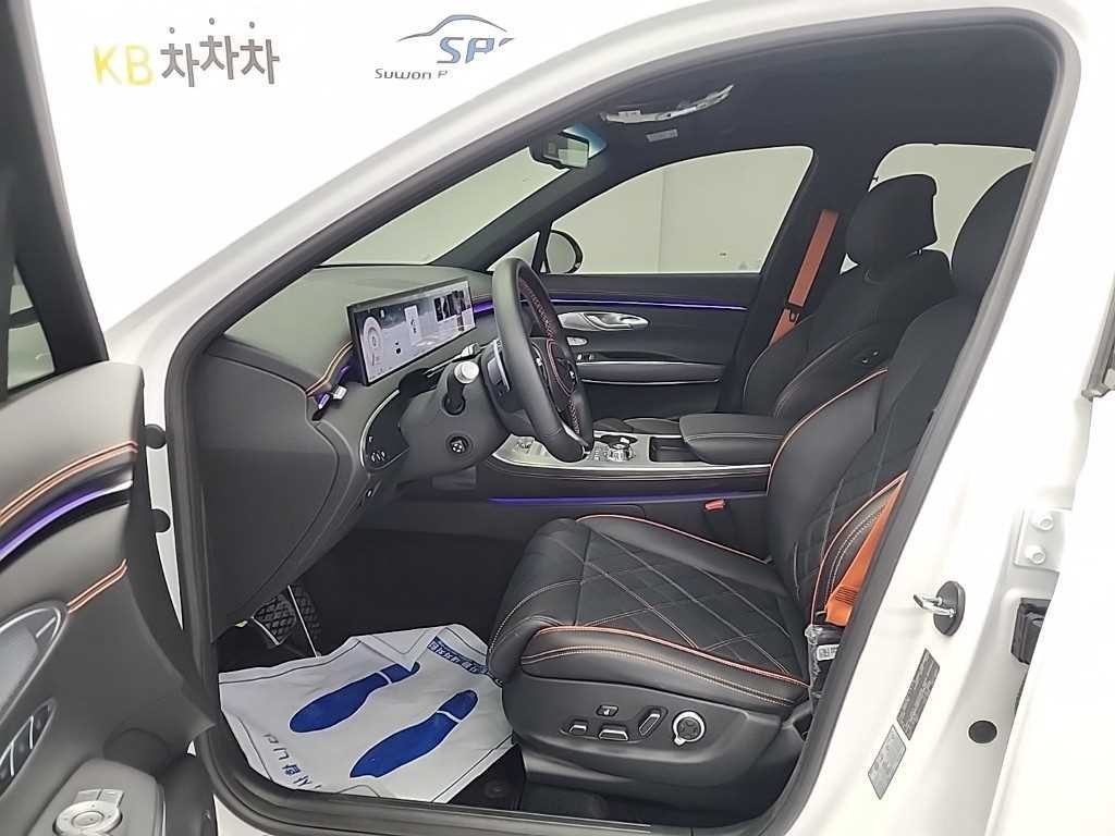 제네시스 GV70 2.5T 가솔린 AWD 스포츠 이미지 11