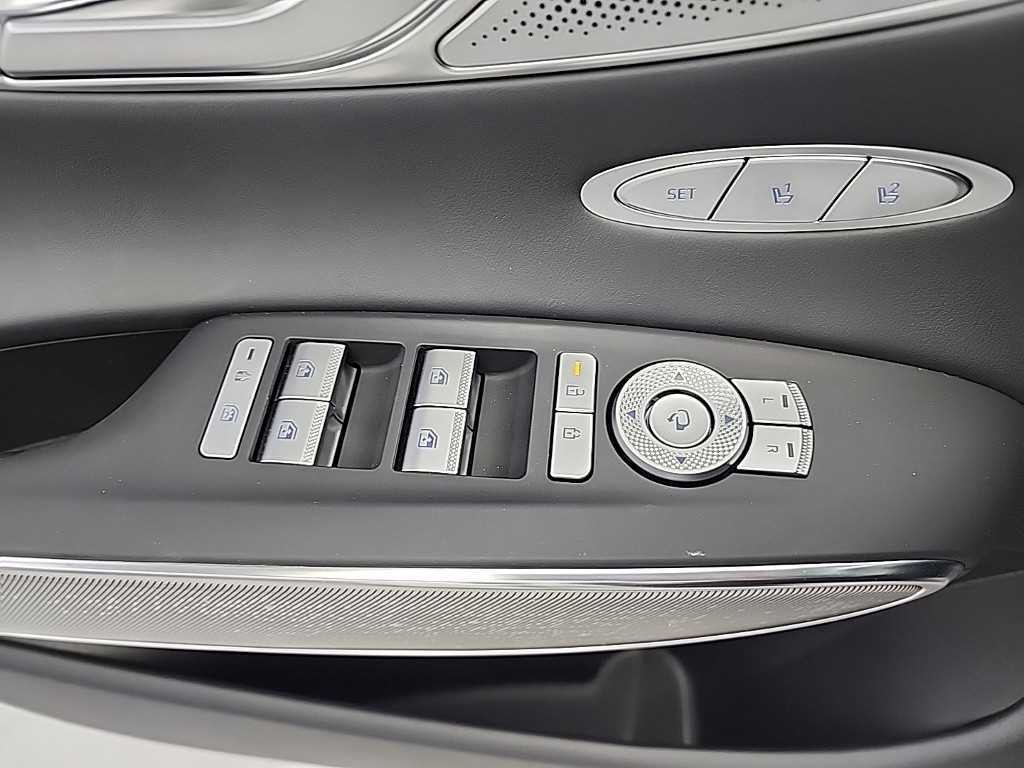 제네시스 GV70 2.5T 가솔린 AWD 스포츠 이미지 18