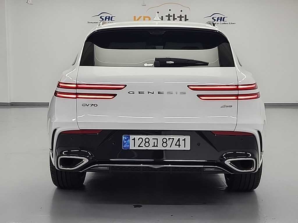 제네시스 GV70 2.5T 가솔린 AWD 스포츠 이미지 3