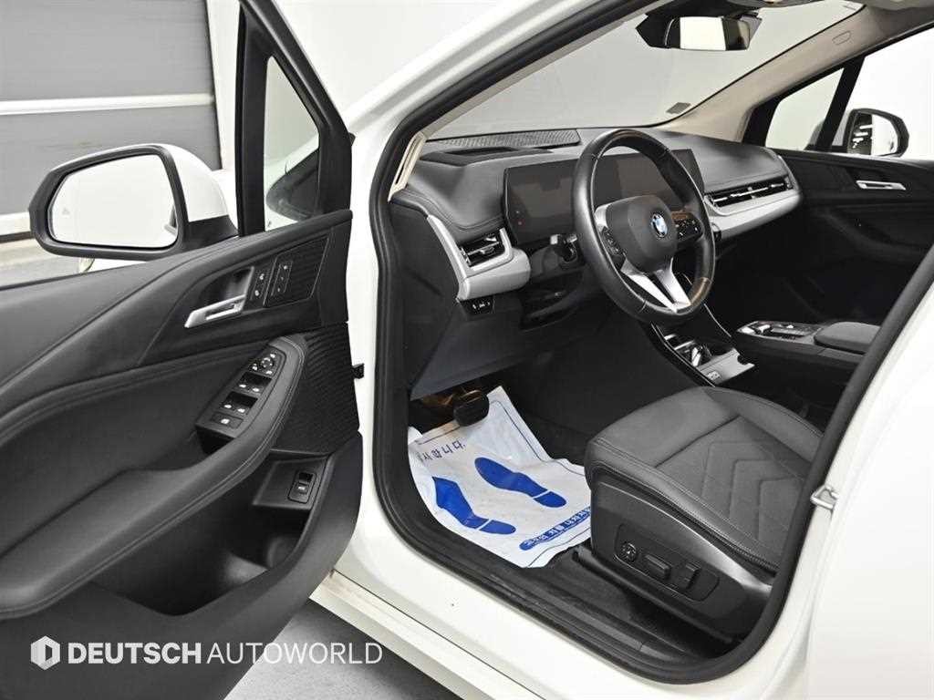 BMW 2시리즈 2시리즈 액티브 투어러 (U06) 220i 어드밴티지 이미지 11