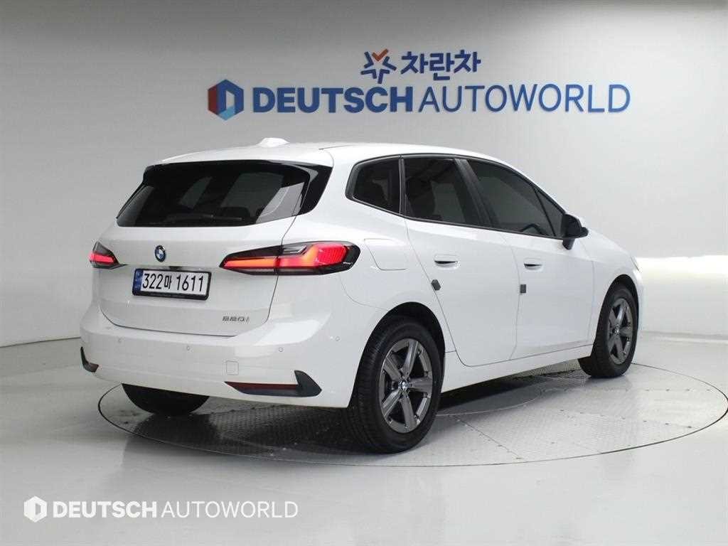 BMW 2시리즈 2시리즈 액티브 투어러 (U06) 220i 어드밴티지 이미지 2