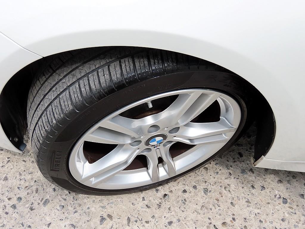 BMW 3시리즈 3시리즈 (F30) 330i M 스포츠 쉐도우 이미지 20