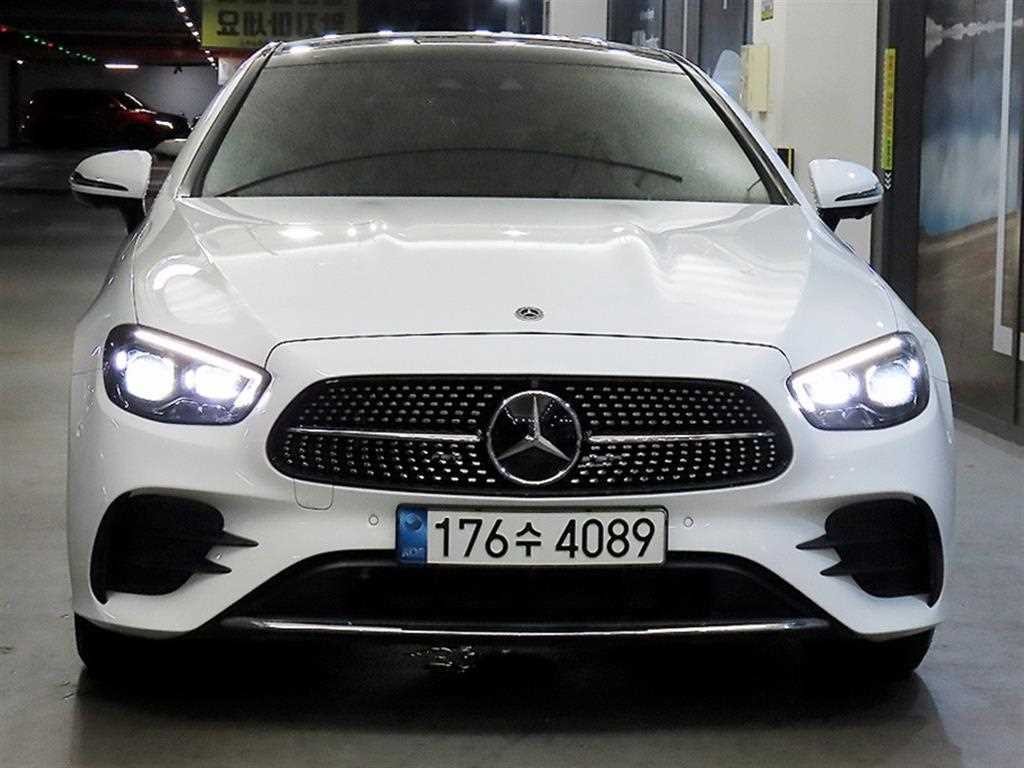 벤츠 E 클래스 E-클래스 W213 E450 4MATIC 쿠페 이미지 2