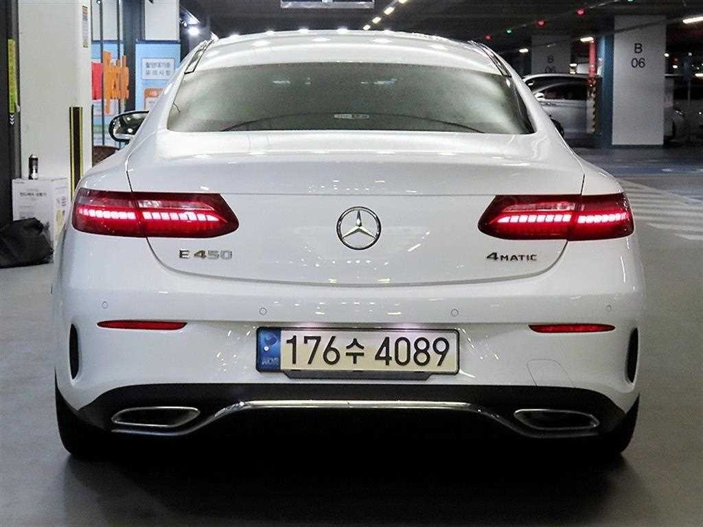 벤츠 E 클래스 E-클래스 W213 E450 4MATIC 쿠페 이미지 5