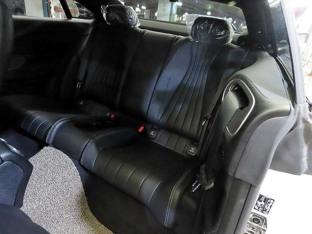 벤츠 E 클래스 E-클래스 W213 E450 4MATIC 쿠페 이미지 7
