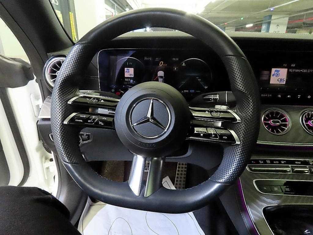 벤츠 E 클래스 E-클래스 W213 E450 4MATIC 쿠페 이미지 8