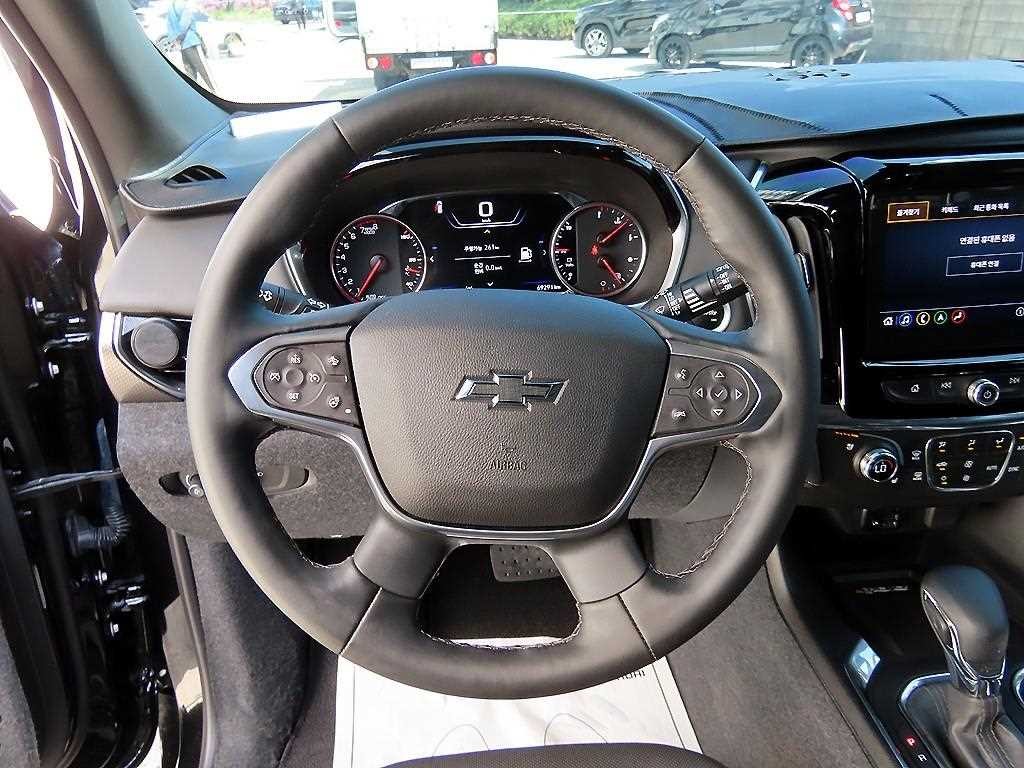 쉐보레 트래버스 3.6 AWD 레드라인 이미지 9