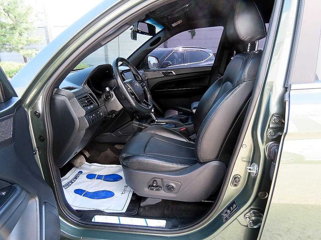 KG모빌리티(쌍용) 렉스턴 더 뉴 렉스턴 스포츠 칸 디젤 2.2 4WD 프레스티지 이미지 6