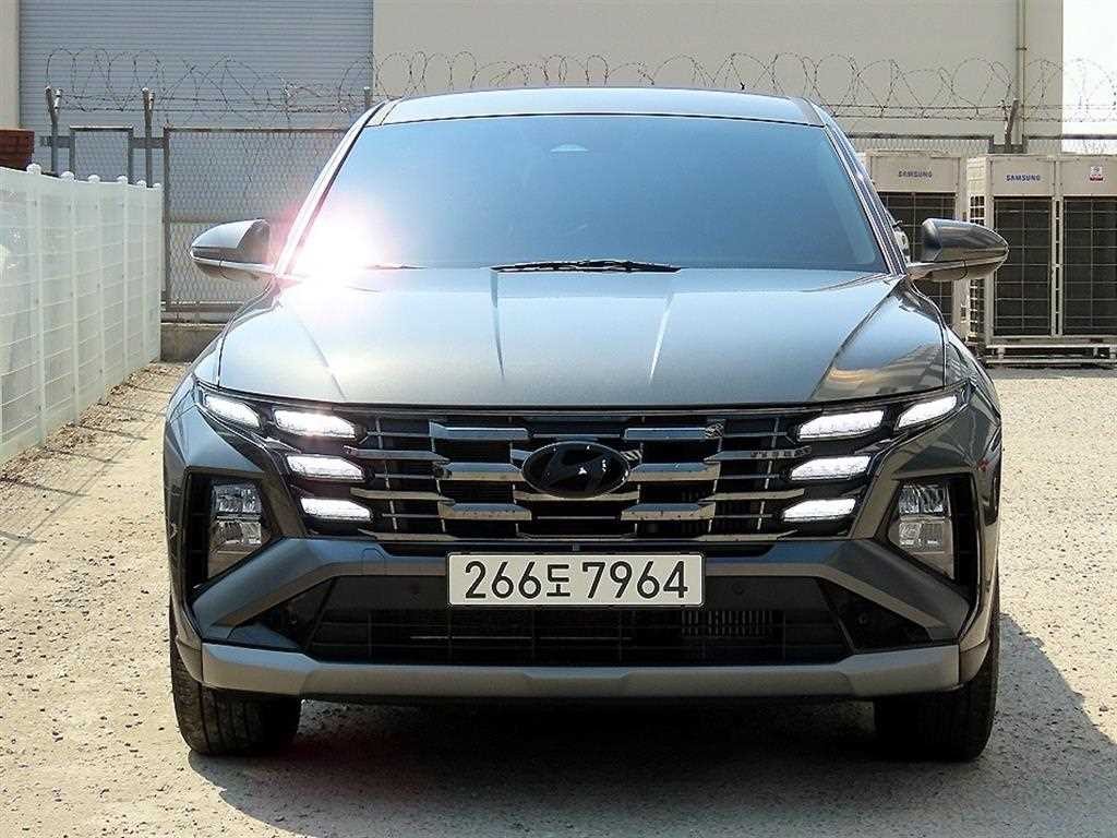 현대 투싼 더 뉴 투싼 (NX4) 디젤 2.0 2WD 모던 이미지 1