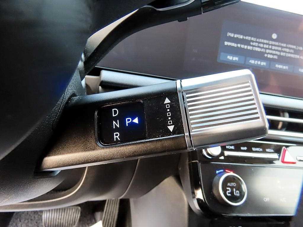 현대 투싼 더 뉴 투싼 (NX4) 디젤 2.0 2WD 모던 이미지 10