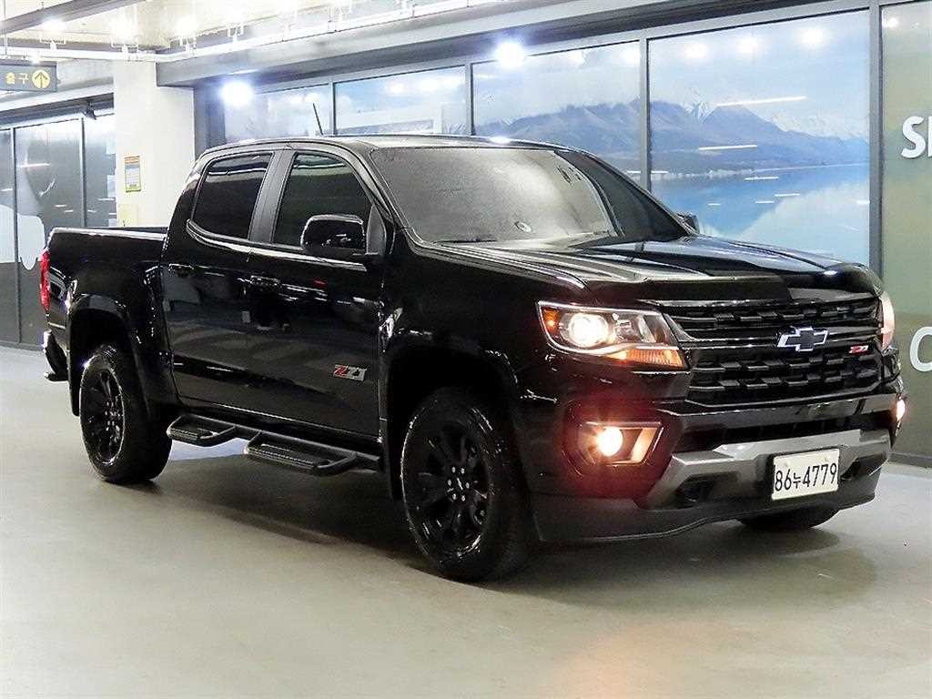 쉐보레 콜로라도 리얼 뉴 콜로라도 3.6 Z71-X 미드나잇 4WD 이미지 1
