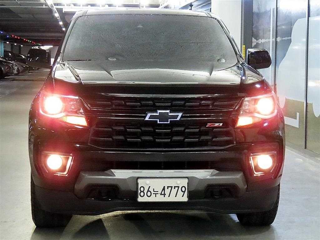 쉐보레 콜로라도 리얼 뉴 콜로라도 3.6 Z71-X 미드나잇 4WD 이미지 2