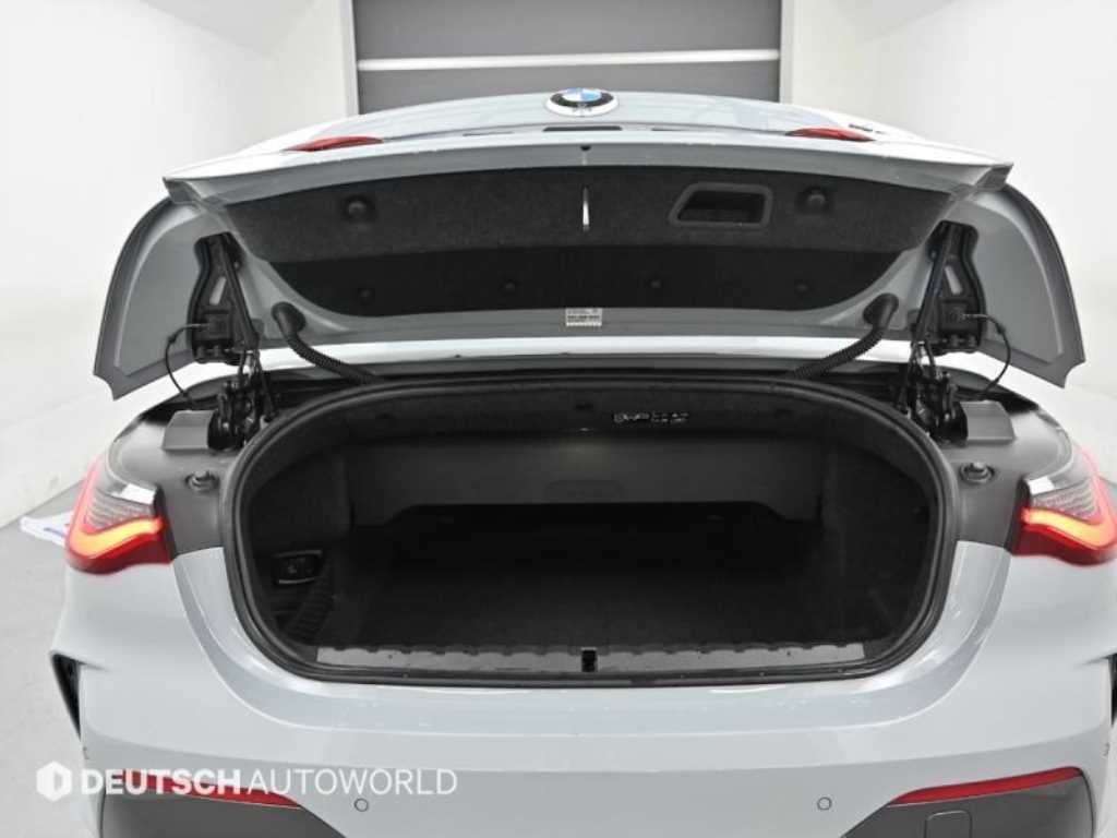 BMW 4시리즈 4시리즈 (G22) 420i 컨버터블 M 스포츠 이미지 18