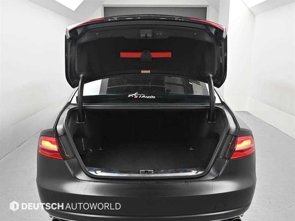 아우디 S8 4.0 TFSI 콰트로 이미지 18