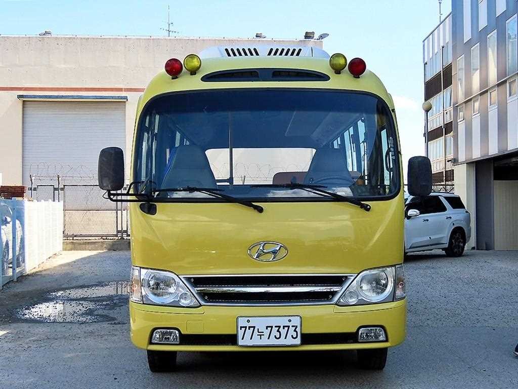 중대형버스 소형현대버스 뉴카운티 장축 어린이 39인승 이미지 2