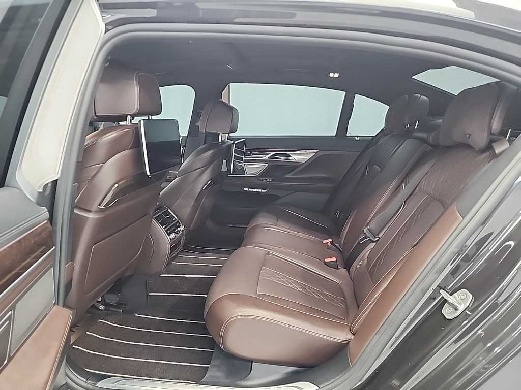 BMW 7시리즈 7시리즈 (G11) 730Ld xDrive 이미지 12
