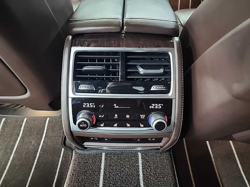 BMW 7시리즈 7시리즈 (G11) 730Ld xDrive 이미지 13