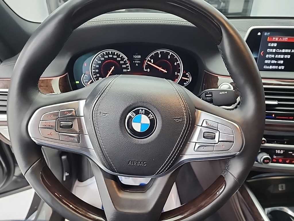 BMW 7시리즈 7시리즈 (G11) 730Ld xDrive 이미지 9