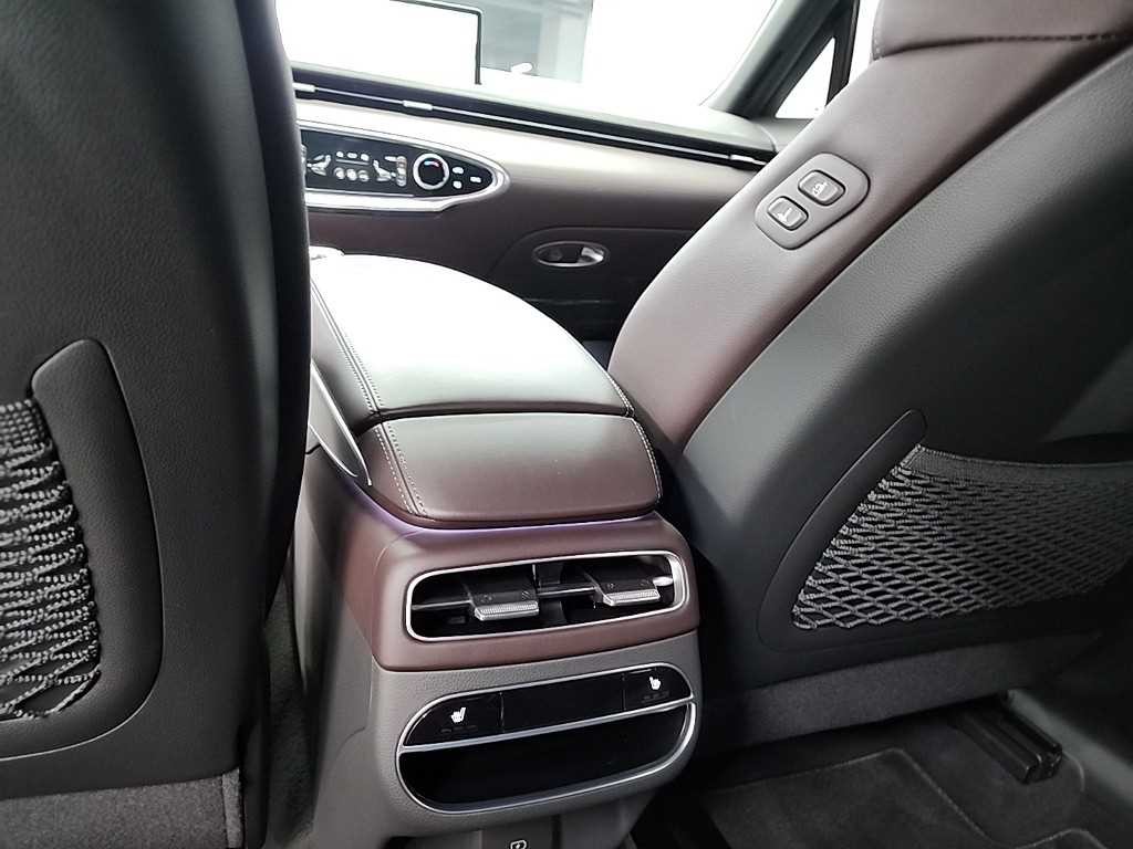 제네시스 GV70 2.5T 가솔린 2WD 이미지 13