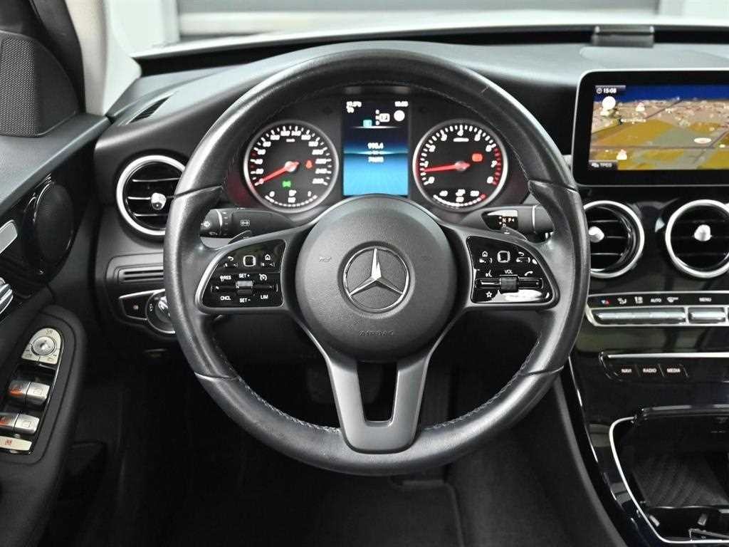 벤츠 C 클래스 C클래스 W205 C200 아방가르드 이미지 13