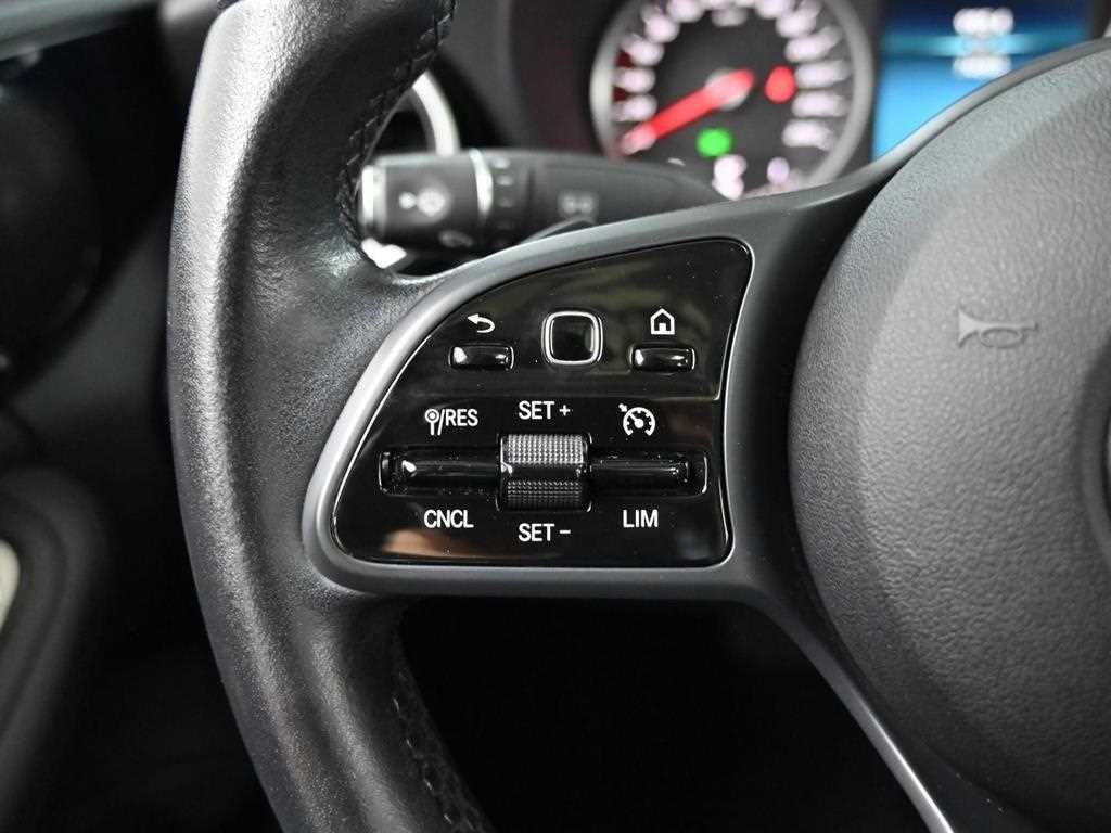 벤츠 C 클래스 C클래스 W205 C200 아방가르드 이미지 16