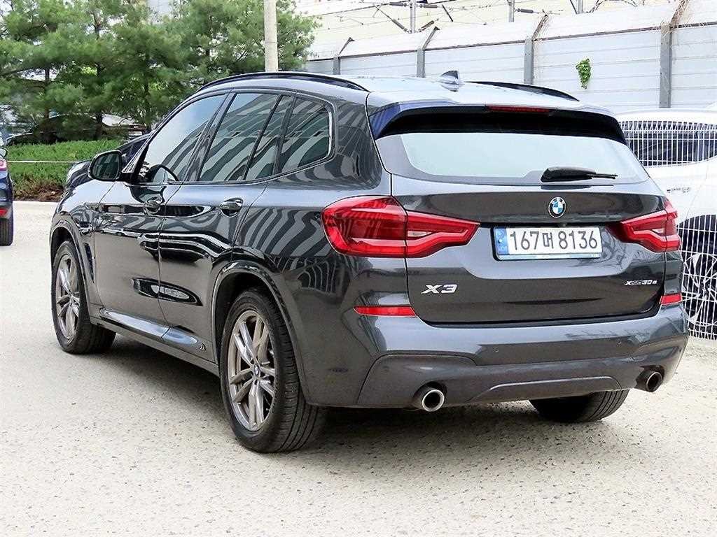 BMW X3 X3 (G01) xDrive 30e M 스포츠 기본형 이미지 3