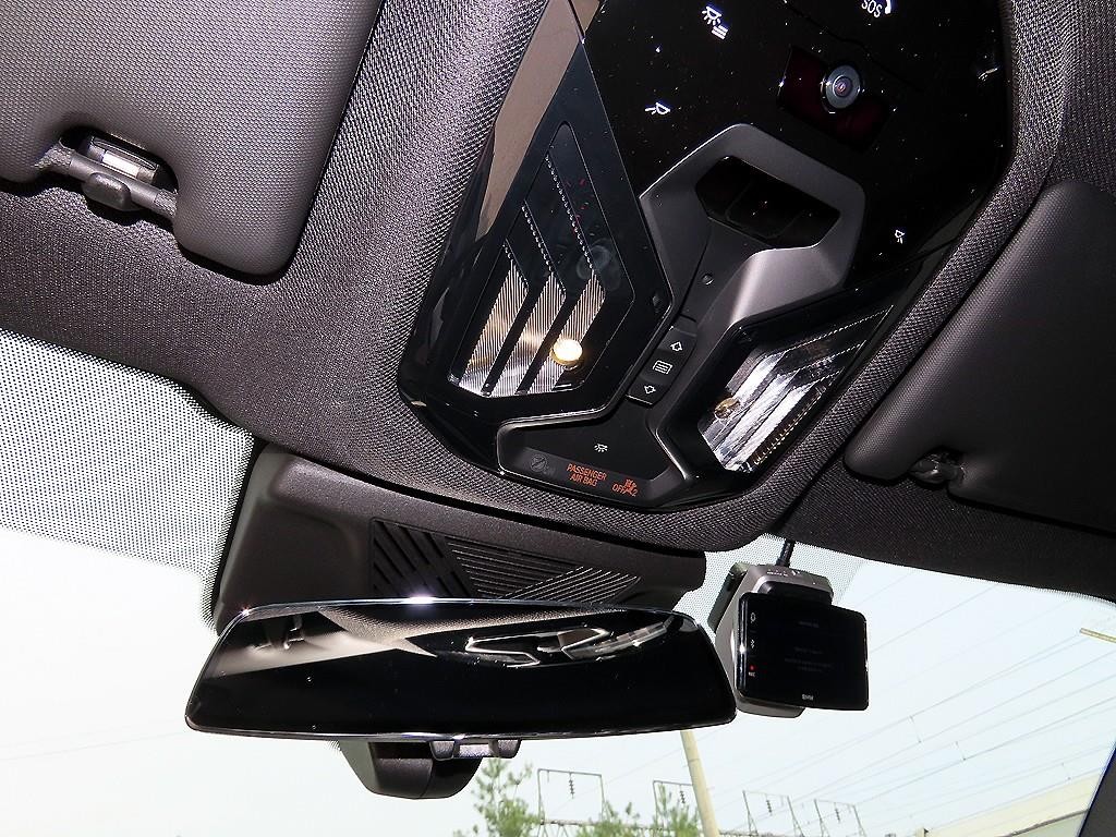 BMW 5시리즈 5시리즈 (G60) 530i xDrive M 스포츠 이미지 16