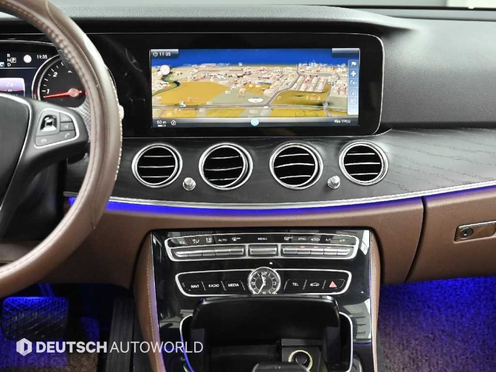 벤츠 E 클래스 E-클래스 W213 E220d 4MATIC 아방가르드 이미지 14