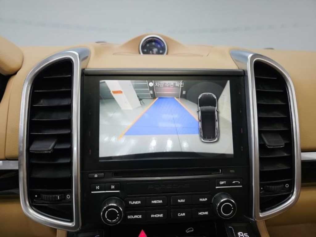 포르쉐 카이엔 뉴 카이엔 3.0 디젤 이미지 10