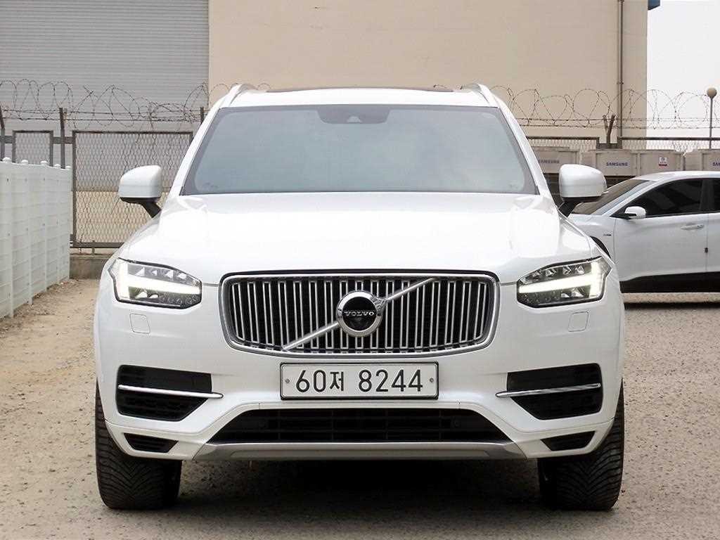 볼보 XC90 XC90 2세대 2.0 T8 AWD 인스크립션 이미지 1