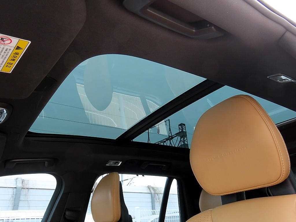볼보 XC90 XC90 2세대 2.0 T8 AWD 인스크립션 이미지 17