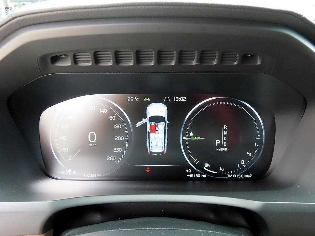 볼보 XC90 XC90 2세대 2.0 T8 AWD 인스크립션 이미지 9