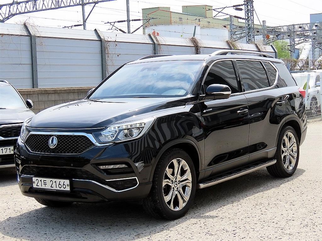 KG모빌리티(쌍용) 렉스턴 G4렉스턴 디젤 2.2 4WD 유라시아 에디션 이미지 2