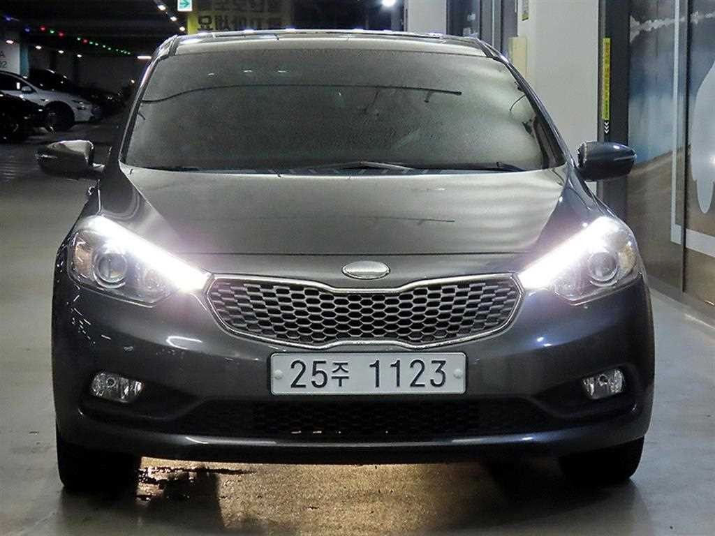 기아 K3 1.6 GDI 노블레스 이미지 2