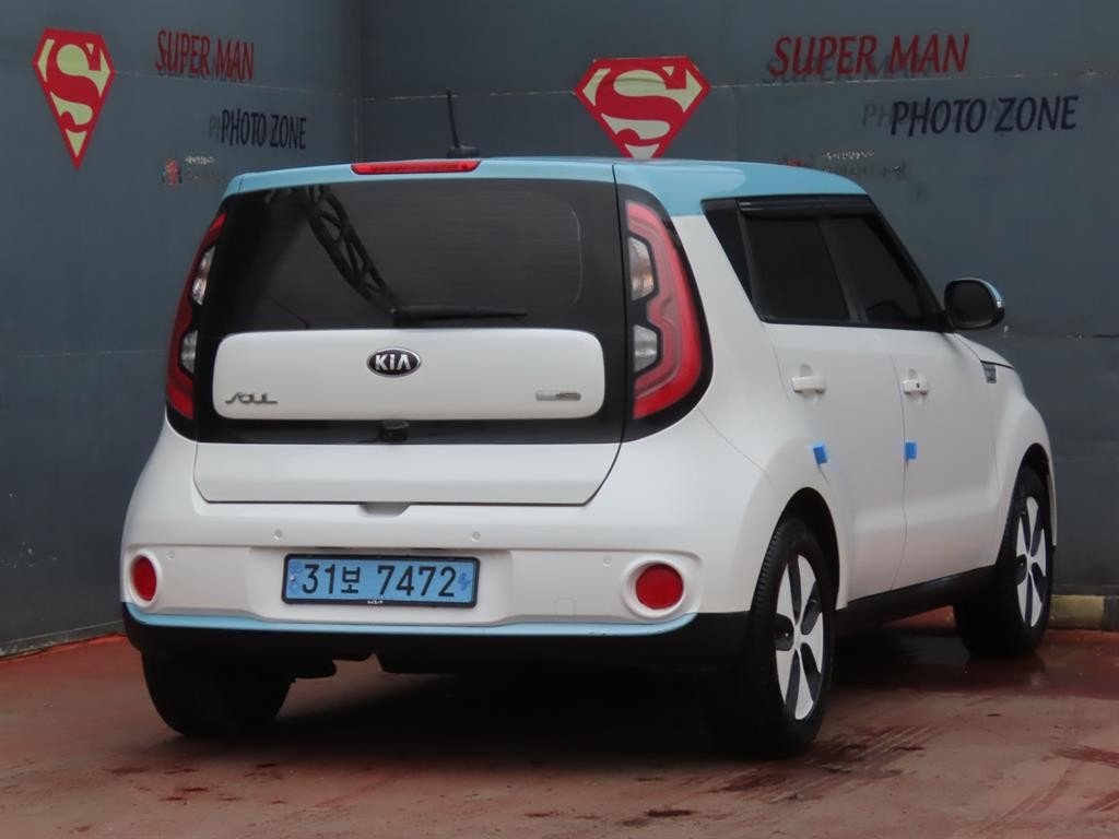기아 쏘울 쏘울 EV EV 이미지 3