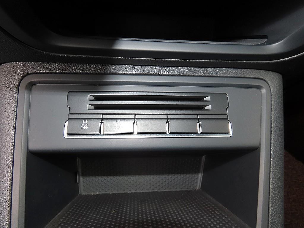 폭스바겐 티구안 뉴티구안 2.0 TDI 블루모션 이미지 12